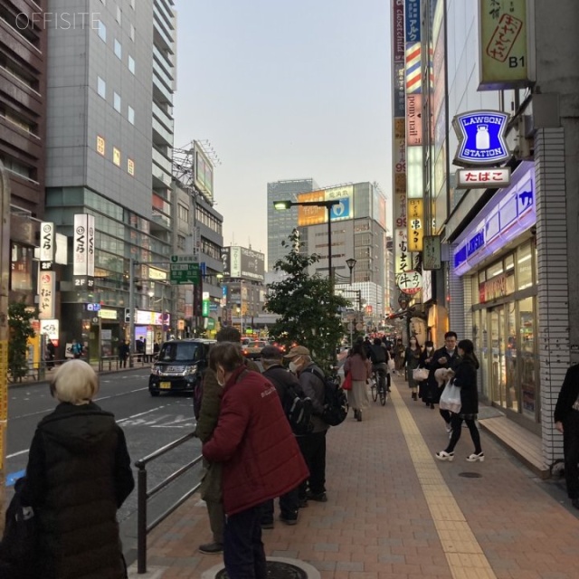 小滝橋パシフィカビル ビル前面道路