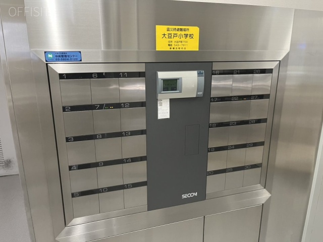 日本生命新横浜ビル エントランス