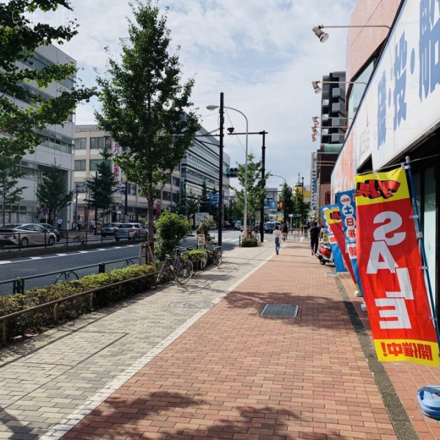 イースタンコーポ蒲田 ビル前面道路