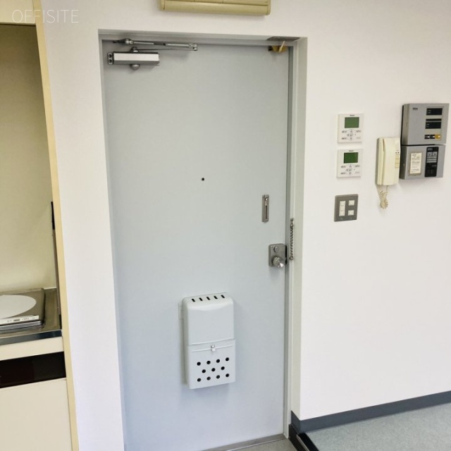 本池田第2ビル 301号室 貸室入口