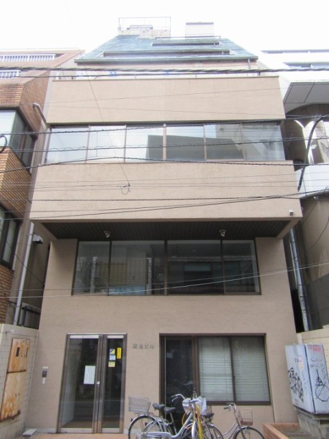 渡辺ビル 外観