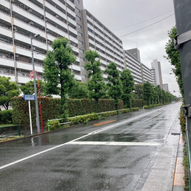 高島平スカイプラザ 前面道路