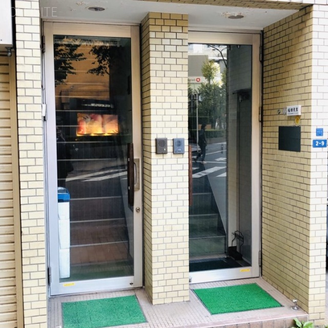 福田ビル エントランス