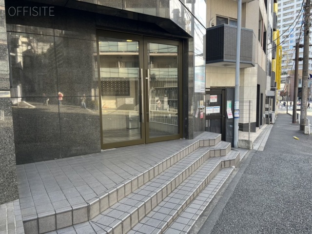 IWASAKI BLDG エントランス