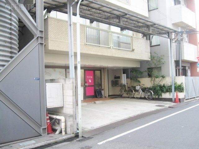 港陸運ビル 画像