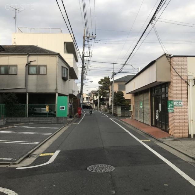 北小岩店舗 ビル前面道路