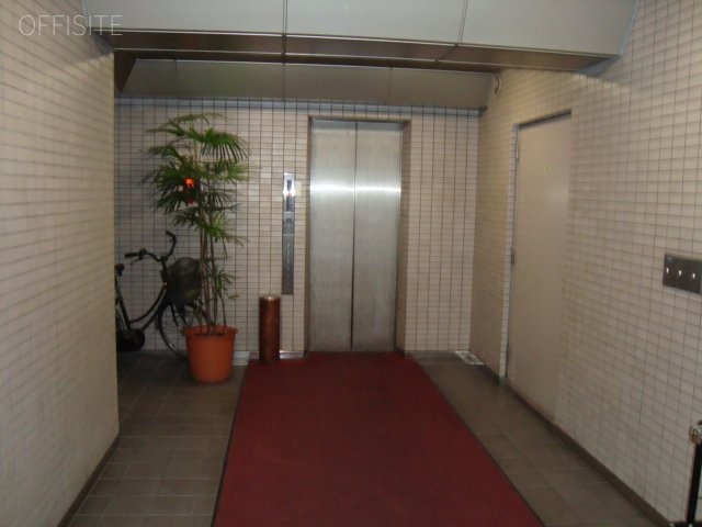 渡瀬ビル 5階 38.42坪　エレベーター