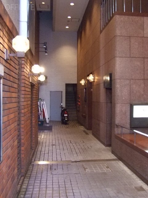 ニューセンタービル エントランス