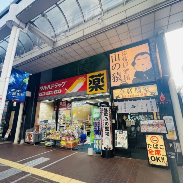 イワマ靴店三越前ビル 1階部分