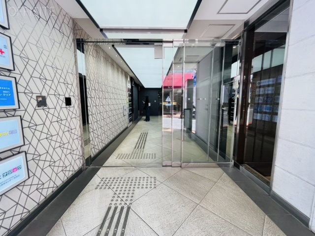 町映ビル　エントランス