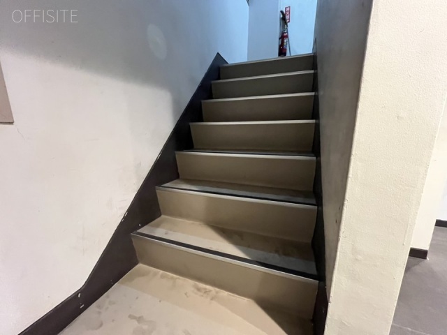 東専堂ビル　エントランス