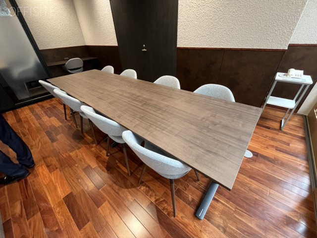 明治薬科大学剛堂会館 エントランス