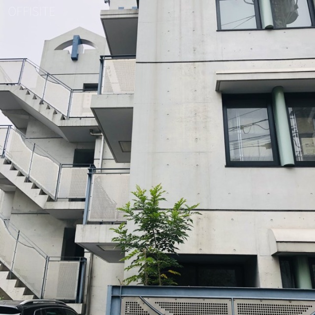 カーム青山 外観
