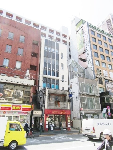 三河台ビル 外観