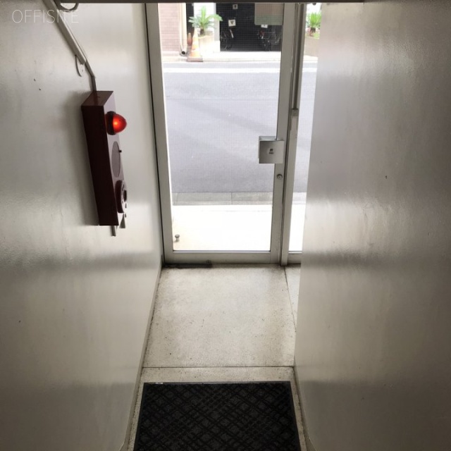 旭光ビル エントランス