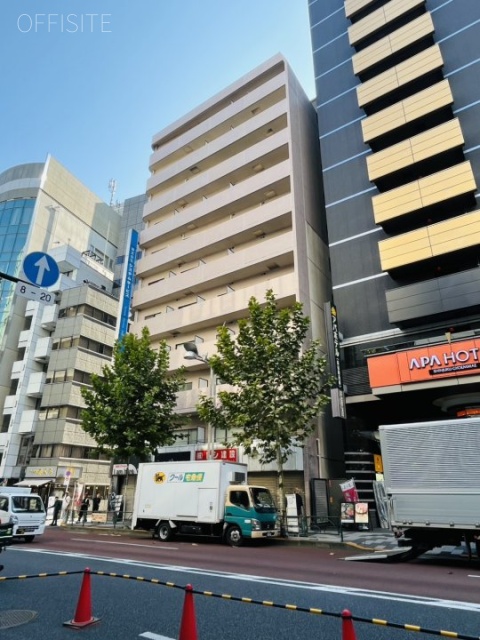 サニープラザ新宿御苑 外観