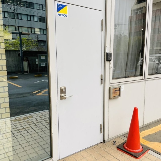 テルウェル仙台ビル　通用口