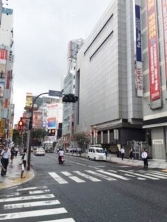 高山ランド第15ビル ビル前面道路