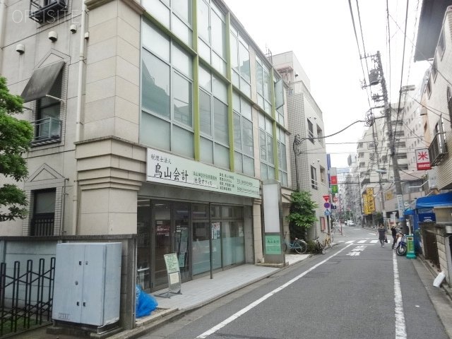 慶愛ビル ビル前面道路