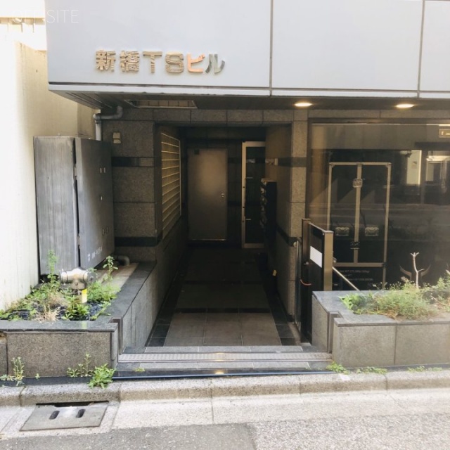 新橋TSビル エントランス