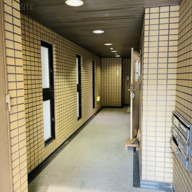 三ツ田ビル エントランス