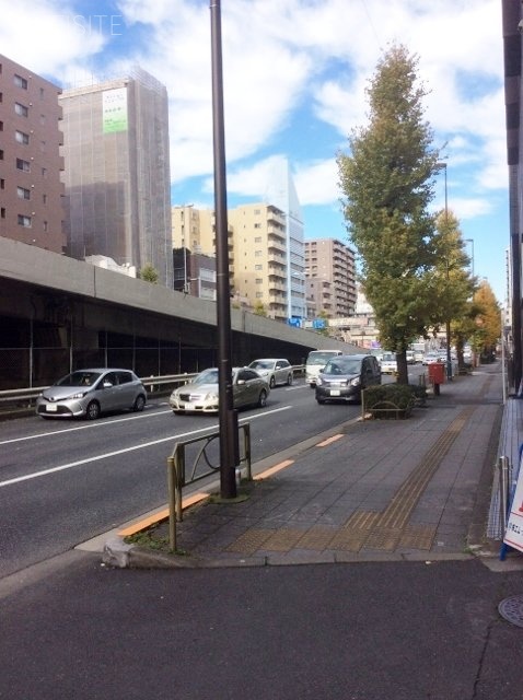 シティアドバンスビル ビル周辺道路