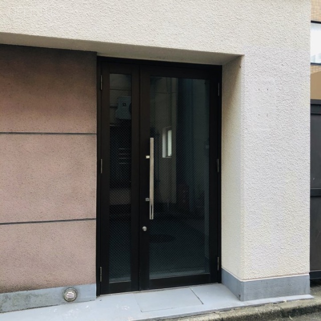 津多屋第二ビル エントランス