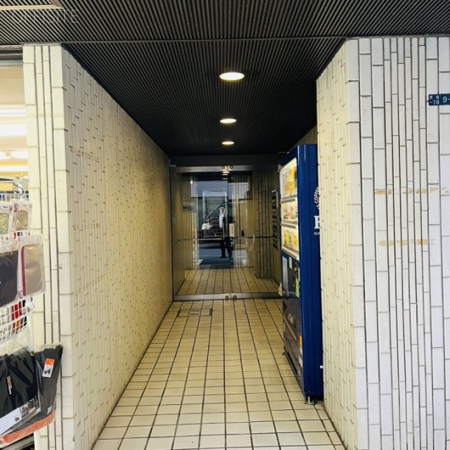 YKB東ビル エントランス