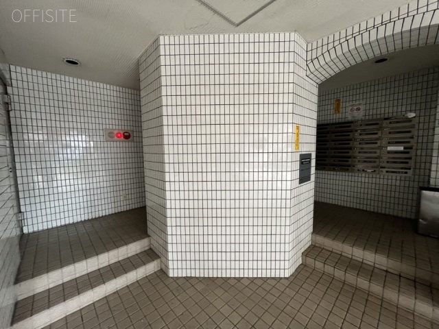 サンパークビル　エントランス