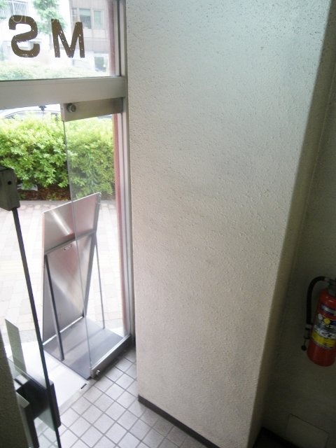 MS本郷 エントランス