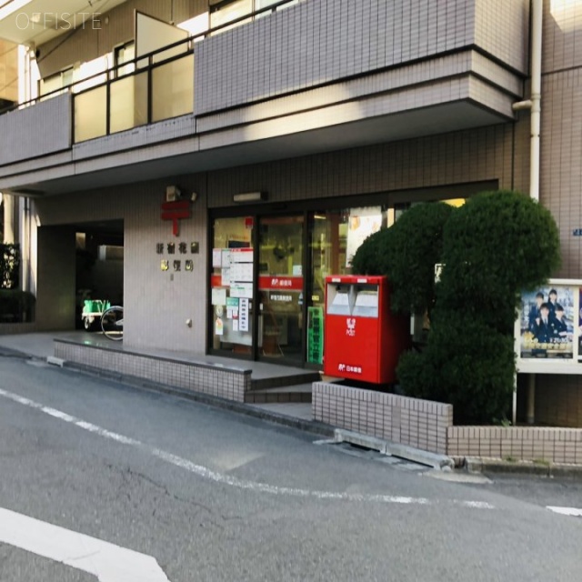 クインズコート新宿 外観