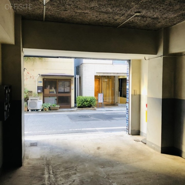 石渡ビル 外観