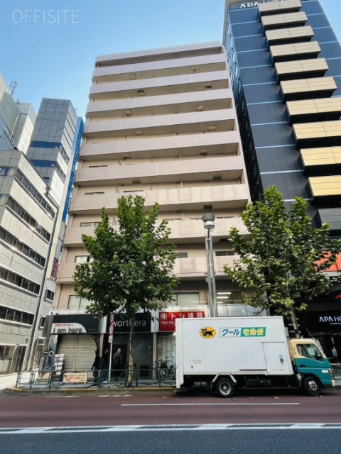 サニープラザ新宿御苑 外観