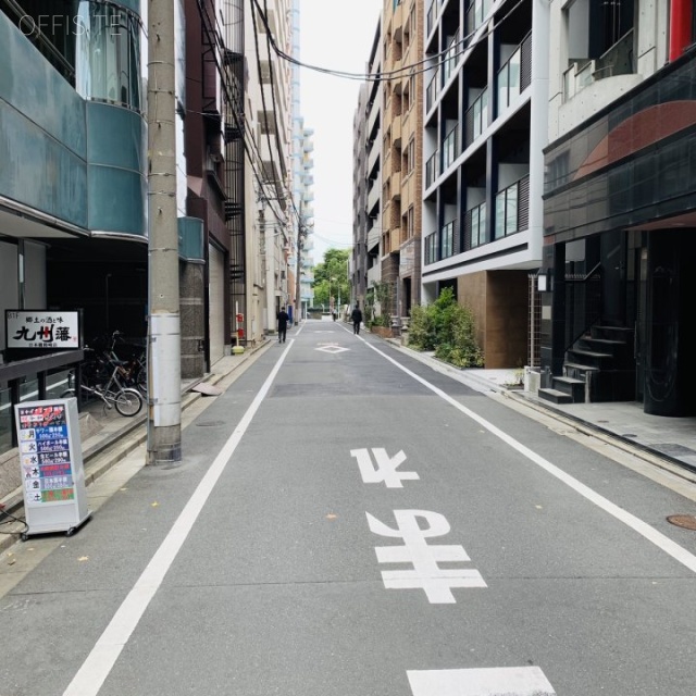 渡菊第参ビル ビル前面道路