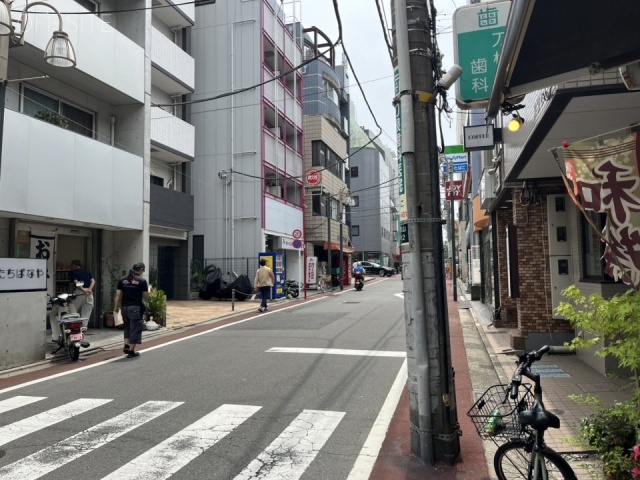 スペース朱　周辺