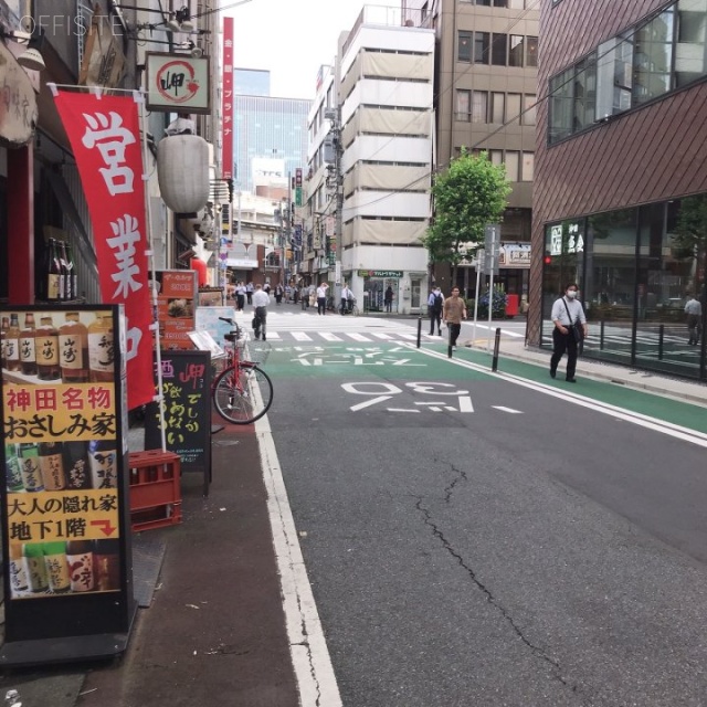 ニュー神田ビル ビル前面道路