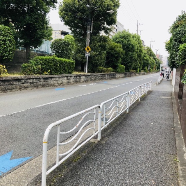 JMFビル東陽町01 前面道路