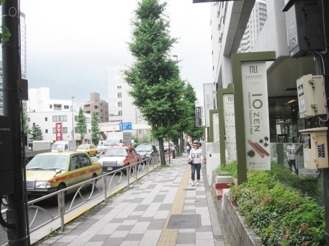 アベニュー高輪 ビル前面道路