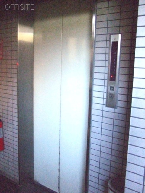 加奈利屋館ビル 画像