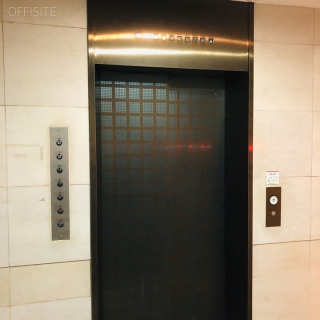 サトクラ曙橋ビル　エレベーター