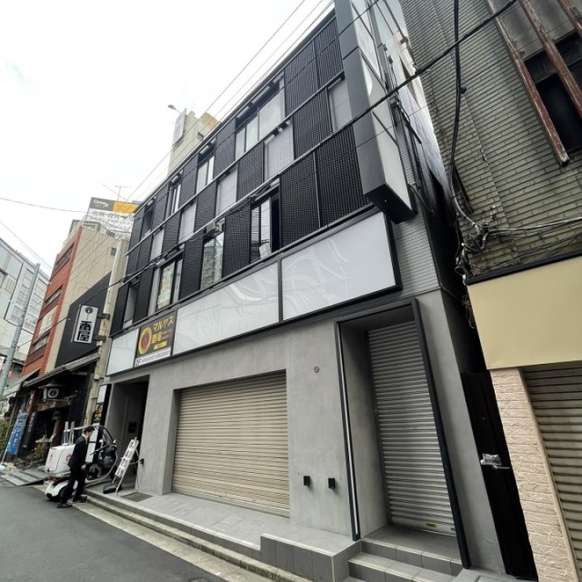 神田鍛冶町駅前ビル　外観