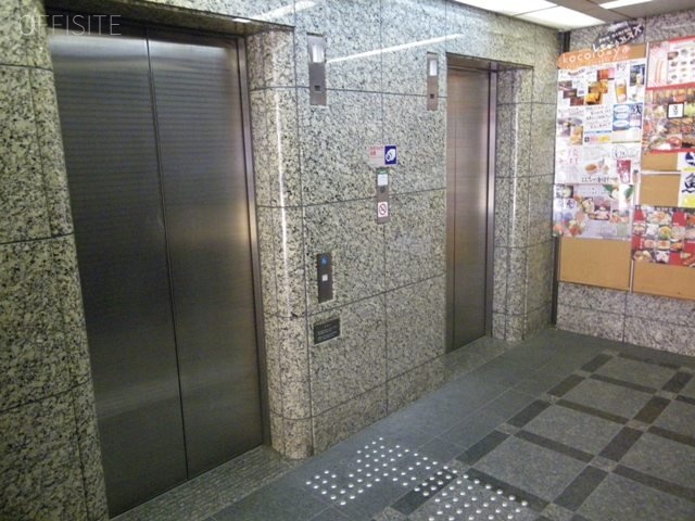 マルイト新橋レンガ通りビル 画像