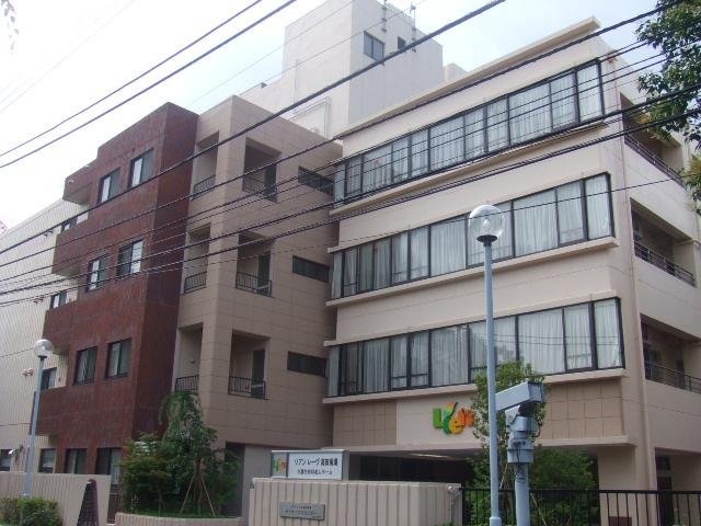 一ツ橋学園跡ビル　外観