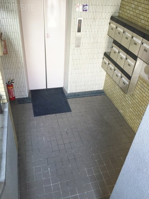 松岡ビル 画像