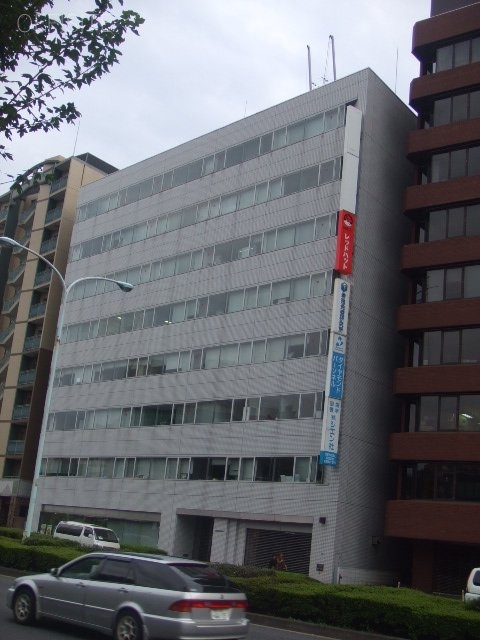 日本生命水道橋ビル　外観