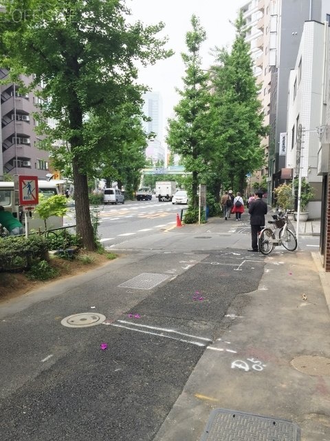 ワコー代々木ビル ビル周辺道路