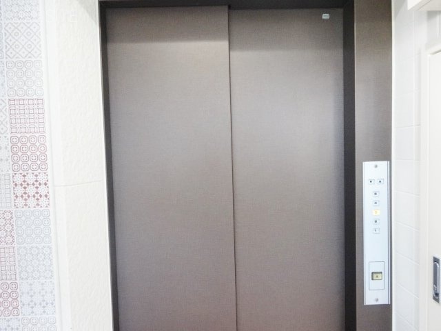 稲荷町鈴木ビル 画像