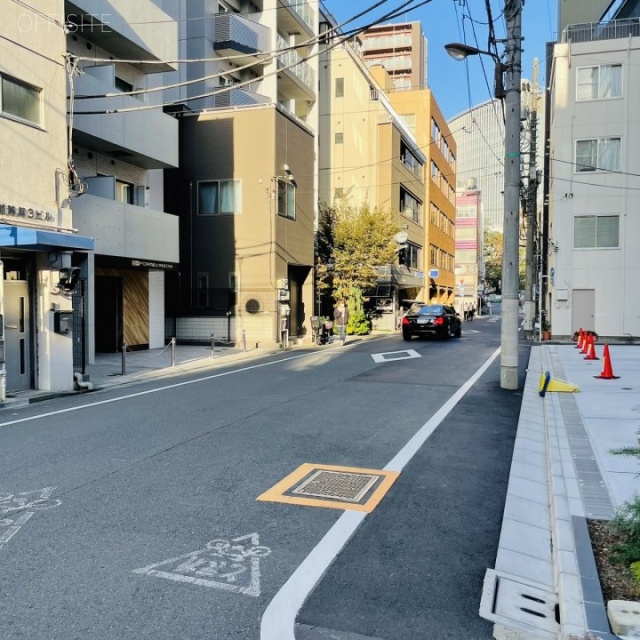 CIRCLES神保町Ⅲ 前面道路