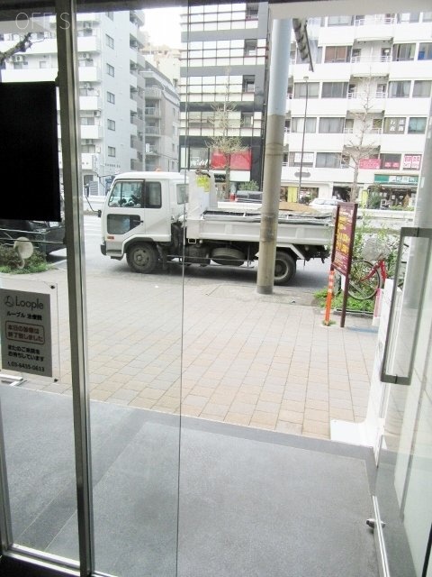 二進ビル 画像