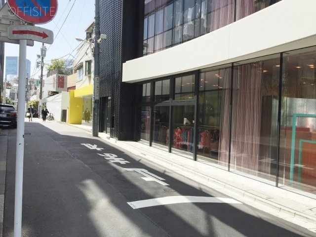 MAX&Co.ビル 画像